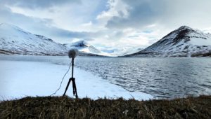 Microphone recording a glacier